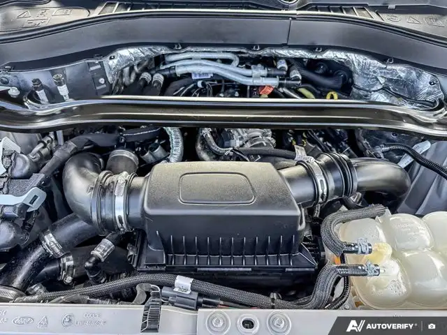 2020 Ford Explorer ST | HEATED & COOLED SEATS | PANO-ROOF - Photo 21