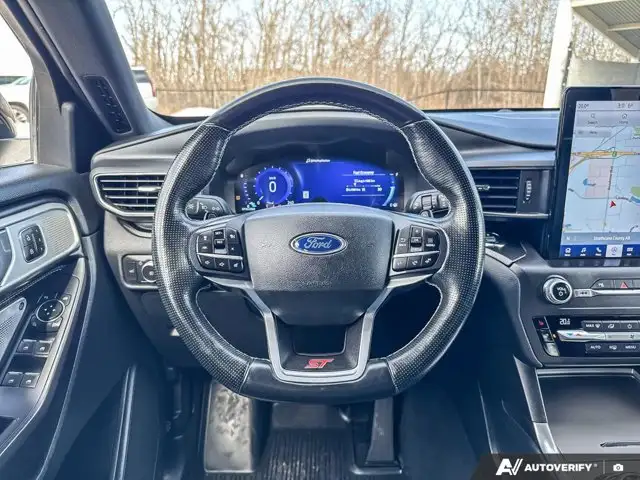 2020 Ford Explorer ST | HEATED & COOLED SEATS | PANO-ROOF - Photo 22