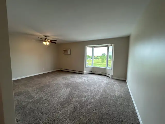 Seniors Apartment for Rent - Photo 3