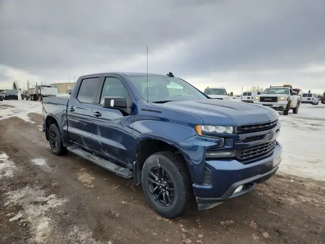 2019 Chevrolet Silverado 1500 - Photo 2