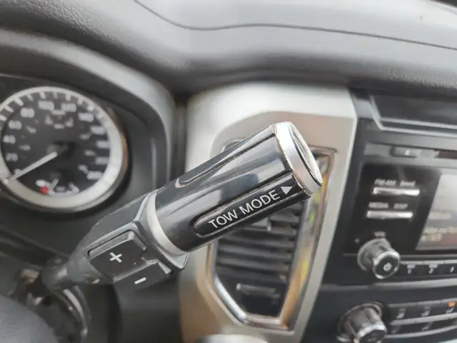 2018 Nissan Titan - Photo 22