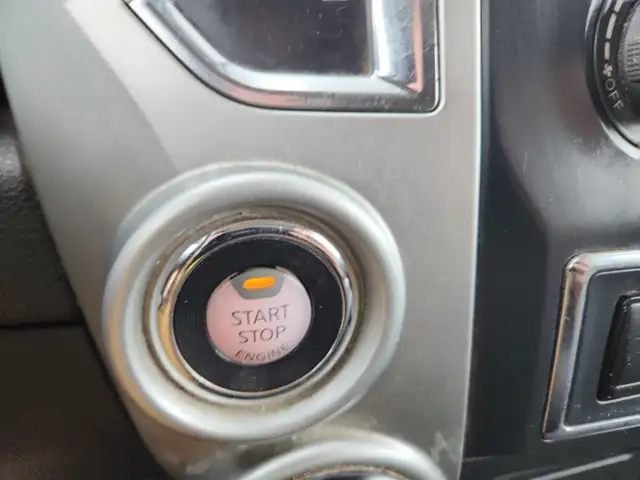 2018 Nissan Titan - Photo 24