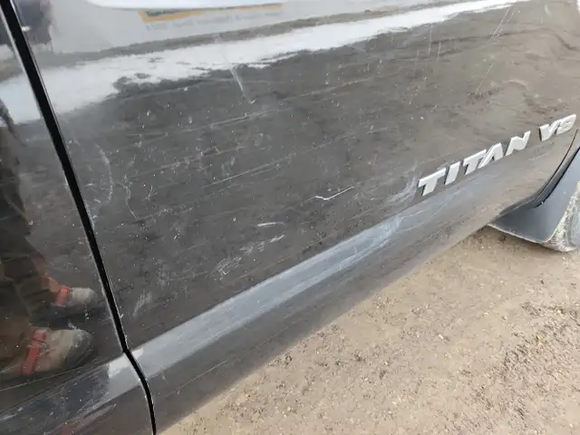 2018 Nissan Titan - Photo 35