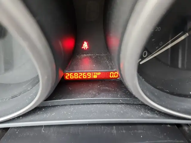 2010 Mazda MAZDA3 Sport - Photo 24