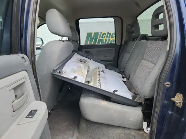 2007 Dodge Dakota - Photo 14