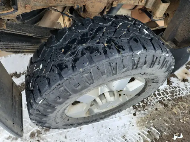 2016 GMC Sierra 3500HD - Photo 12