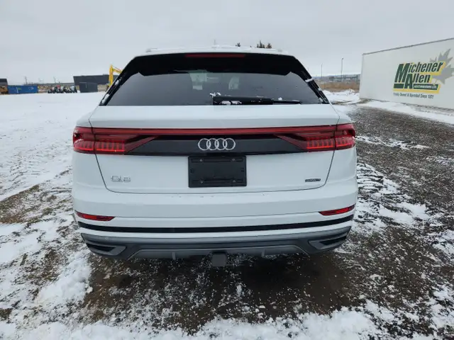 2019 Audi Q8 - Photo 4