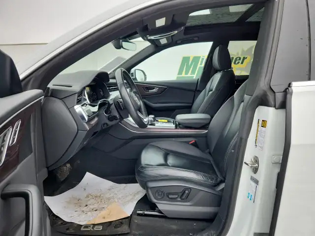 2019 Audi Q8 - Photo 18