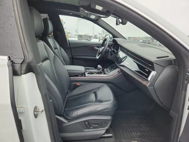 2019 Audi Q8 - Photo 23