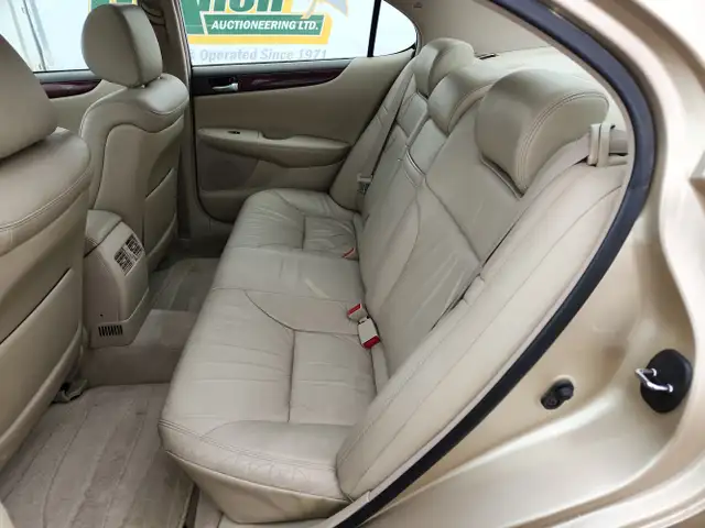 2003 Lexus ES 300 - Photo 14