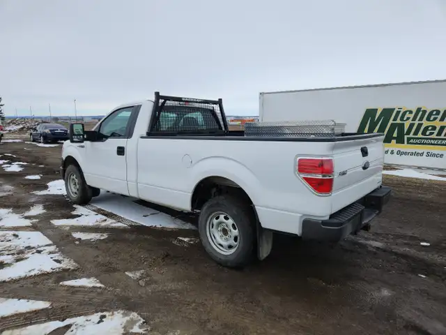 2014 Ford F-150 w/Heavy Duty Payload Package - Photo 2