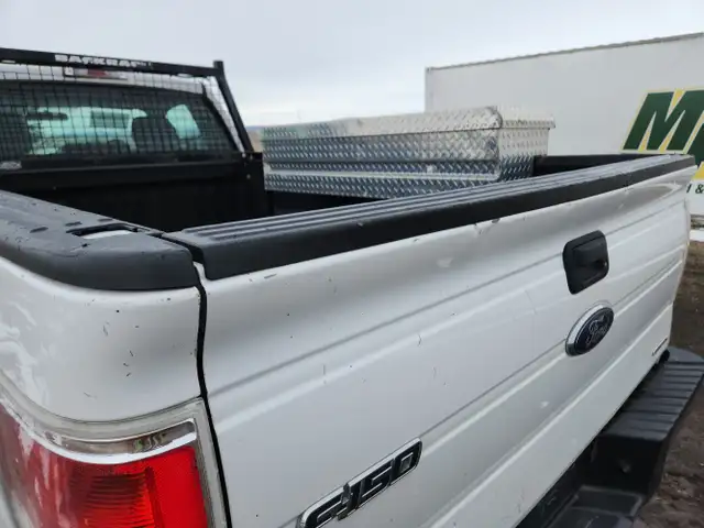 2014 Ford F-150 w/Heavy Duty Payload Package - Photo 35