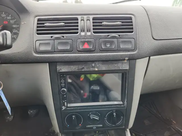 2002 Volkswagen Jetta - Photo 13