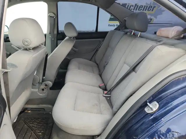 2002 Volkswagen Jetta - Photo 19