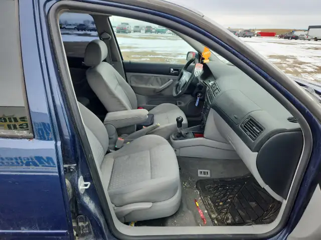 2002 Volkswagen Jetta - Photo 21