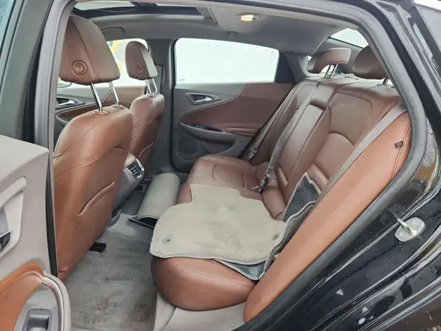 2016 Chevrolet Malibu - Photo 10