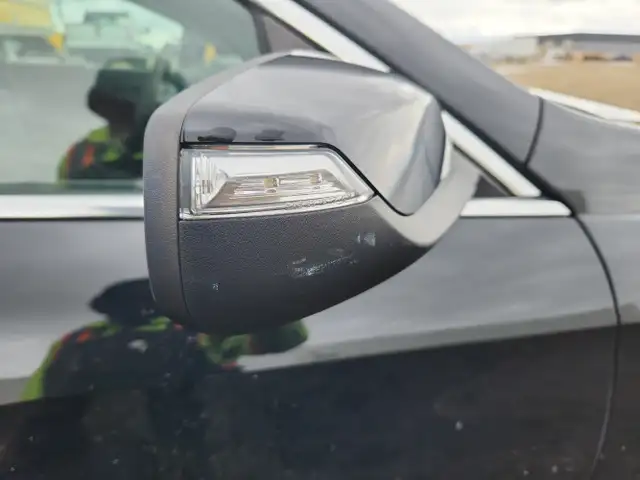 2016 Chevrolet Malibu - Photo 32