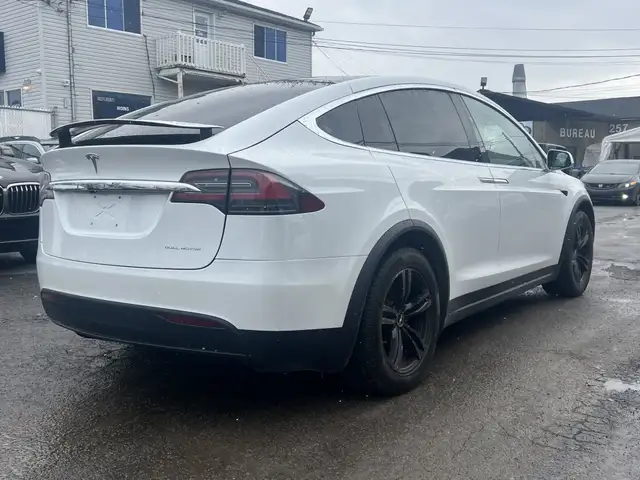 2020 Tesla Model X Long Range Plus AWD - Photo 7