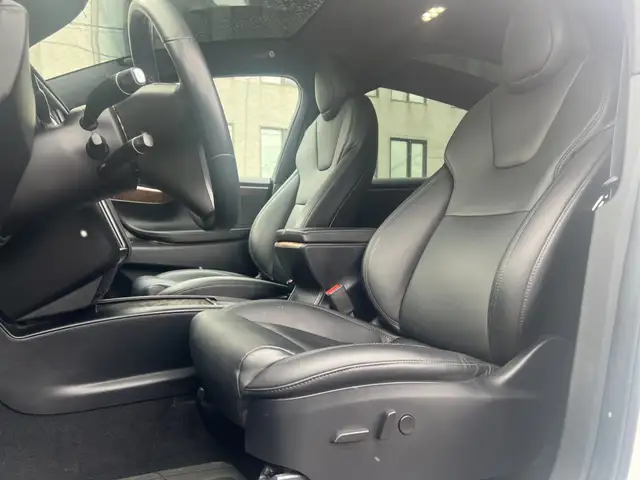 2020 Tesla Model X Long Range Plus AWD - Photo 13