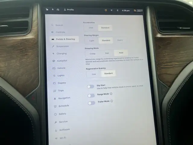 2020 Tesla Model X Long Range Plus AWD - Photo 17