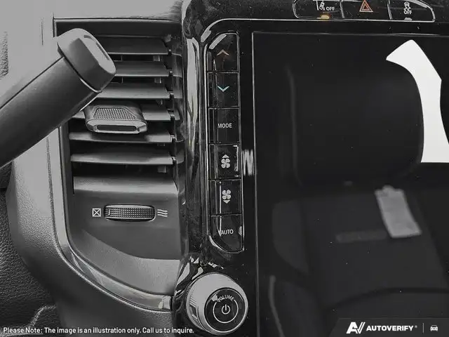 2026 Ram 3500 Laramie | Heated and Cooled Seats | Sunroof - Photo 23