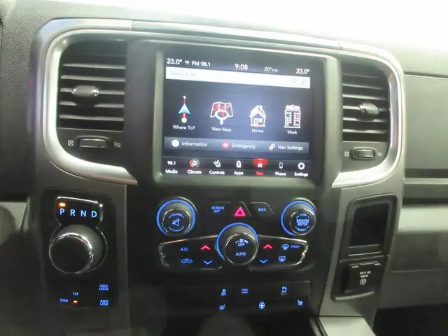RAM 1500 CLASSIC 2021 WARLOCK V-8 5.7 HEMI 4X4 GPS NAVIGATION AL - Photo 17