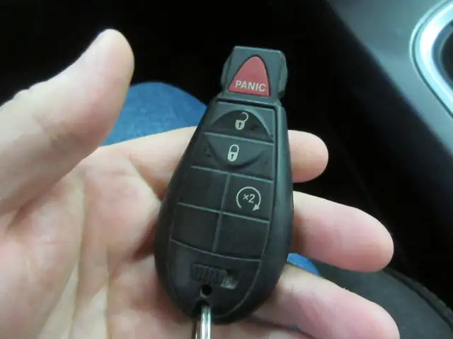 RAM 1500 CLASSIC 2021 WARLOCK V-8 5.7 HEMI 4X4 GPS NAVIGATION AL - Photo 20