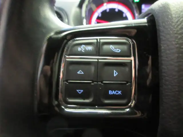 DODGE GRAND CARAVAN 2020 SXT PREMIUM PLUS GPS TV/DVD SIEGES   VO - Photo 10