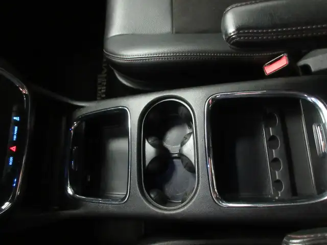 DODGE GRAND CARAVAN 2020 SXT PREMIUM PLUS GPS TV/DVD SIEGES   VO - Photo 17