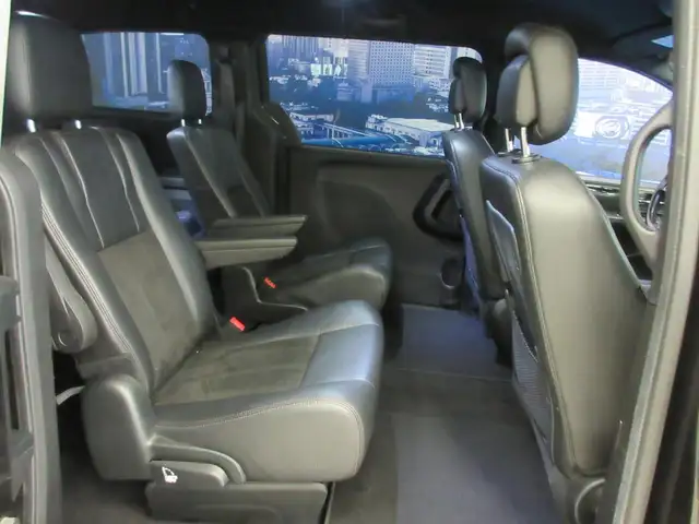 DODGE GRAND CARAVAN 2020 SXT PREMIUM PLUS GPS TV/DVD SIEGES   VO - Photo 22