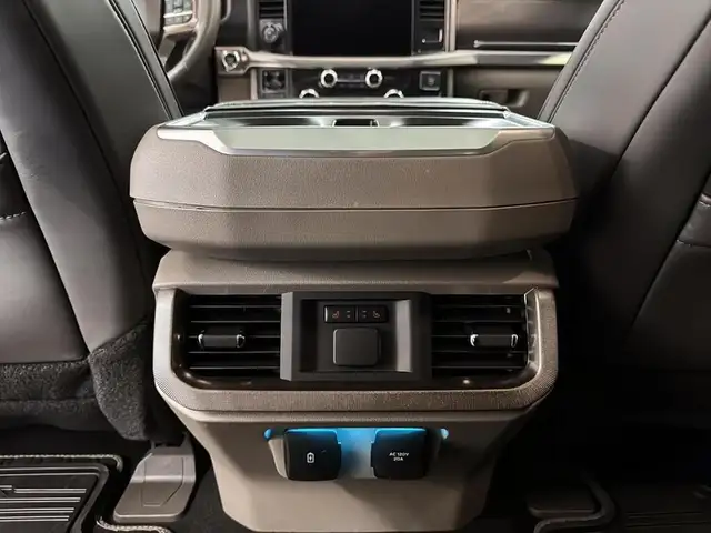 2024 Ford F-150 Platinum SuperCrew 4RM caisse de 5,5 pi / Hybrid - Photo 25