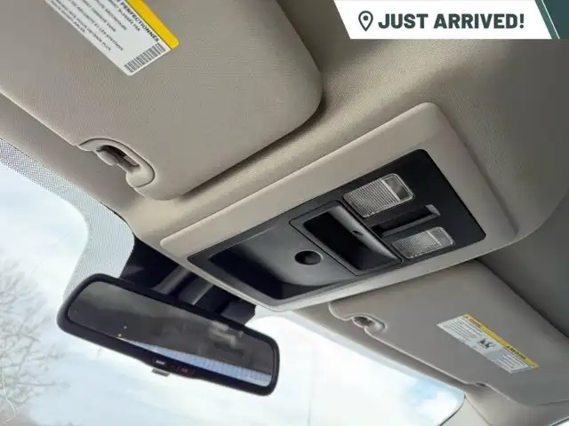 2019 Ram 1500 Classic Express 4x4 Quad Cab | Night Edition - Photo 7