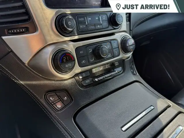 2018 GMC Yukon XL Denali 4WD | Heated & Ventilated Seats - Photo 7