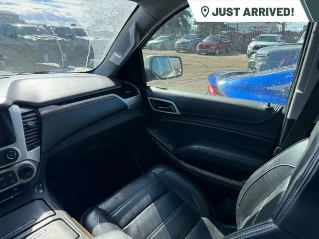 2018 GMC Yukon XL Denali 4WD | Heated & Ventilated Seats - Photo 8