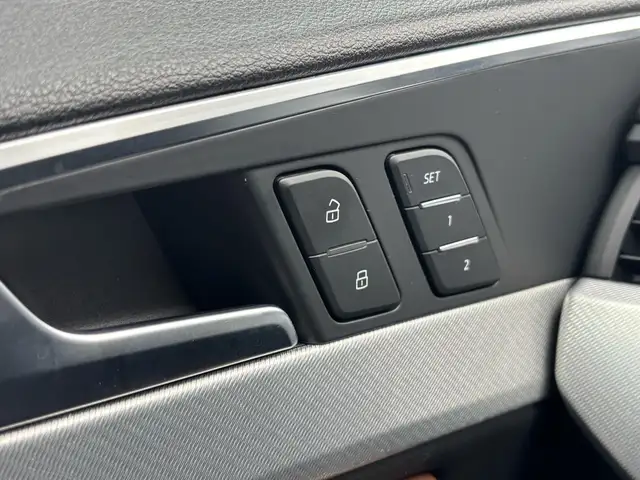 2017 Audi A4 4dr Sdn Auto Progressiv quattro - Photo 17