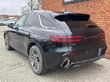 2023 Genesis GV70 2.5T Advanced Plus AWD - Photo 4