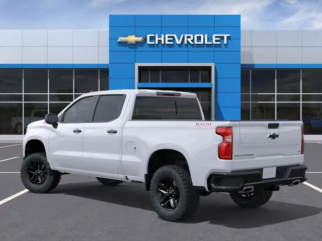 2026 Chevrolet Silverado 1500 LT Trail Boss - Photo 3
