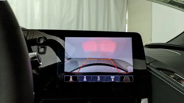 2024 Chevrolet Corvette 2LT - Photo 9