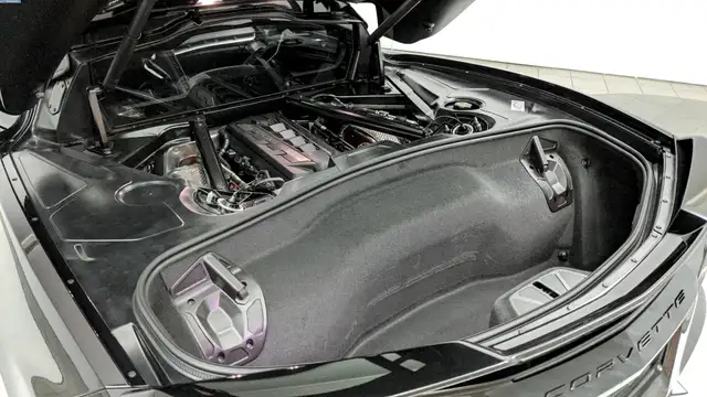 2024 Chevrolet Corvette 2LT - Photo 37