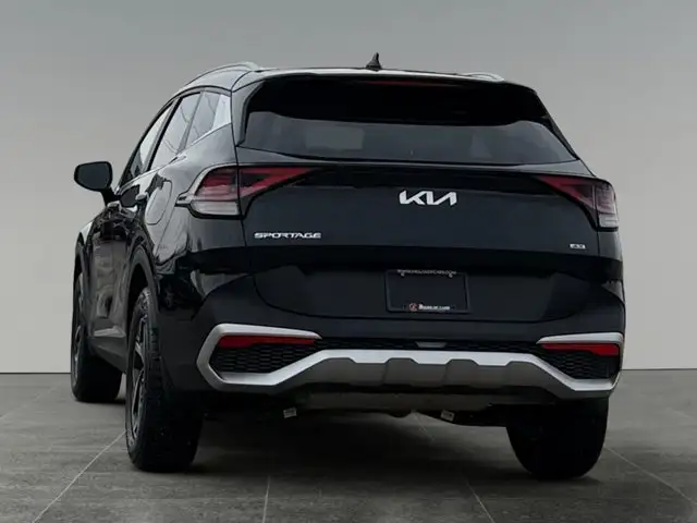 2024 Kia Sportage LX - Photo 4
