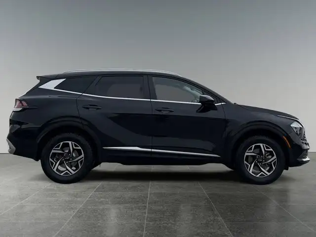 2024 Kia Sportage LX - Photo 8