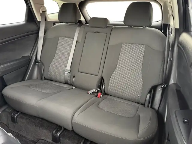 2024 Kia Sportage LX - Photo 15