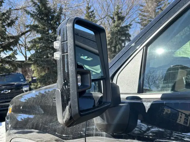 2026 Chevrolet Silverado 3500HD LTZ - Photo 6