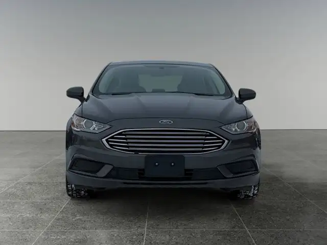 2017 Ford Fusion SE - Photo 10