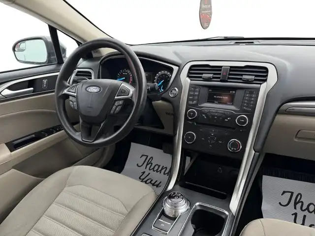 2017 Ford Fusion SE - Photo 13