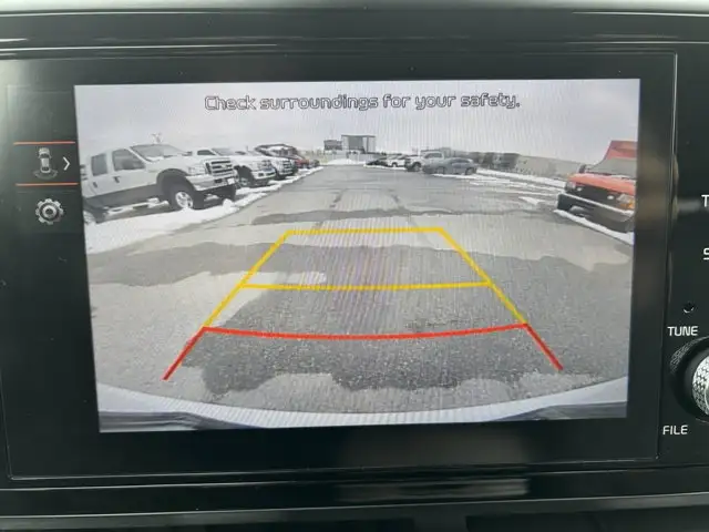 2024 Kia Carnival LX / FWD - Photo 18