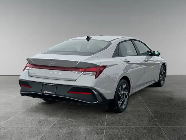 2025 Hyundai Elantra Preferred / FWD - Photo 7