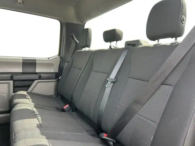 2018 Ford F-150 SXT / 4WD - Photo 19