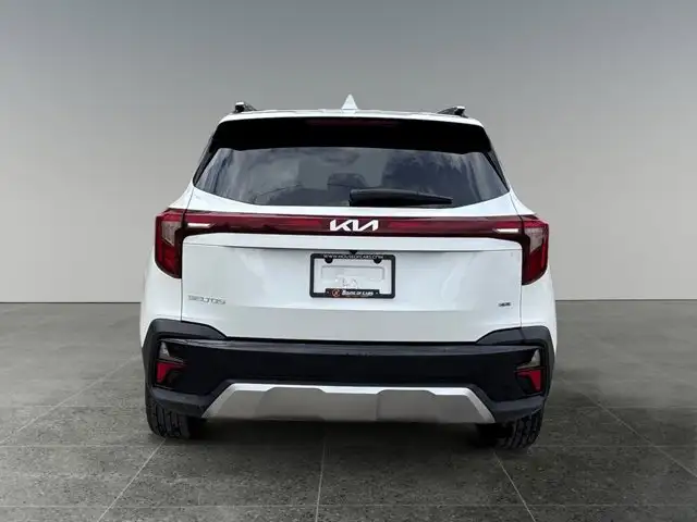 2025 Kia Seltos EX - Photo 9