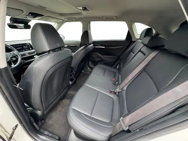 2025 Kia Seltos EX - Photo 16